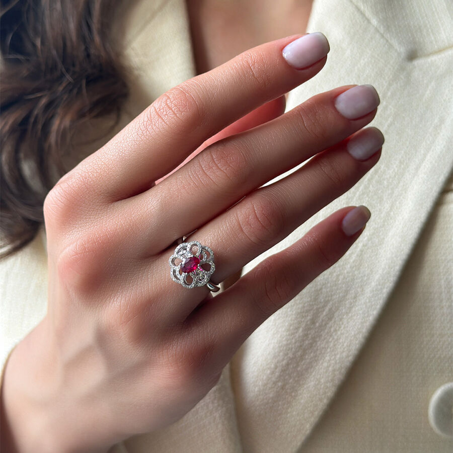 0.73 Carat Ruby Diamond Ring - 1