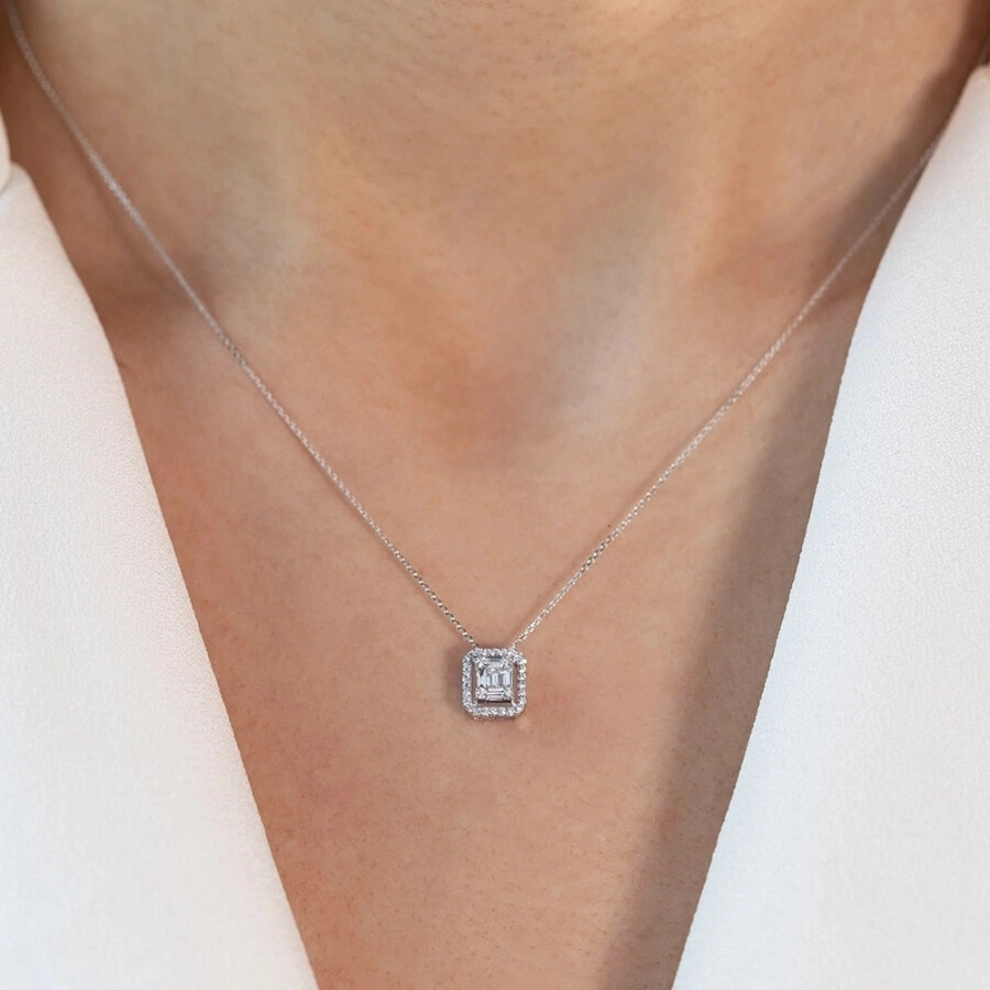 قلادة مرصعة بألماس الباجيت 0,16 قراط - Zen Diamond