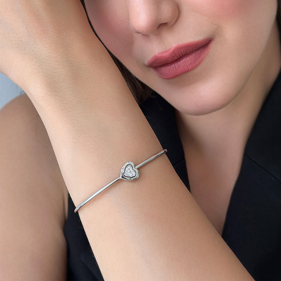 0.16 Carat Diamond Bracelet - 1