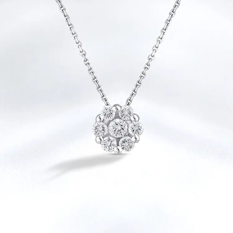 0.16 Carat Reina Diamond Pendant - 1