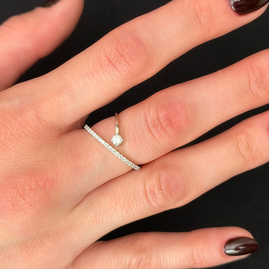 0.31 Carat Design Diamond Ring - 1