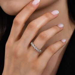 0.36 ct.Baguette Diamond Ring - 2