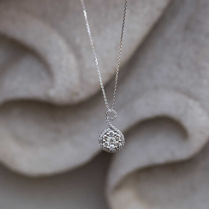 0.39 Carat Diamond Pendant - 2