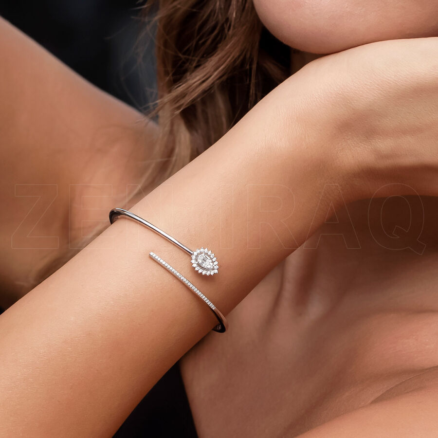 0.40 ct.Baguette Diamond Bracelet - 1