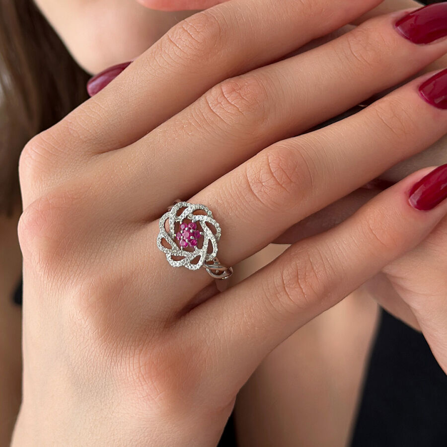 خاتم مرصّع بالألماس مع حجر الياقوت 0.47 قيراط - 1