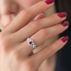 0.54 Carat Ruby Diamond Ring - 2