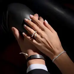 سوار ستانلس ستيل مرصّع بالألماس الأسود 0.56 قيراط - 4