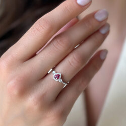 0.57 Carat Ruby Diamond Ring - Zen Diamond
