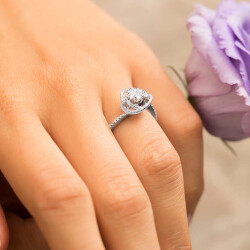 0.61 Carat Diamond Ring - 3
