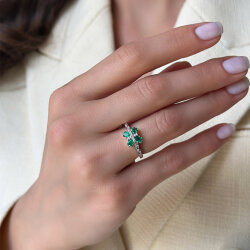 0.63 Carat Emerald Diamond Ring - Zen Diamond