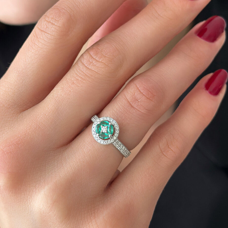 0.66 Carat Emerald Diamond Ring - 1