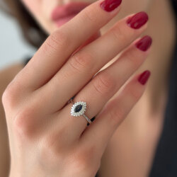 0.66 Carat Sapphire Diamond Ring - 2