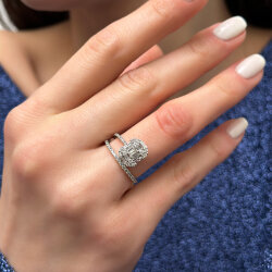 0.72 Carat Baguette Diamond Ring - Zen Diamond