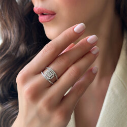 خاتم مرصع بألماس الباغيت 0.73 قيراط - Zen Diamond