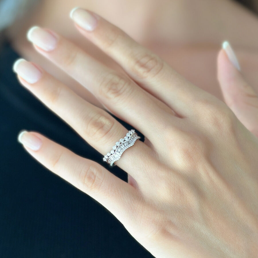 0.73 Carat Diamond Ring - 1