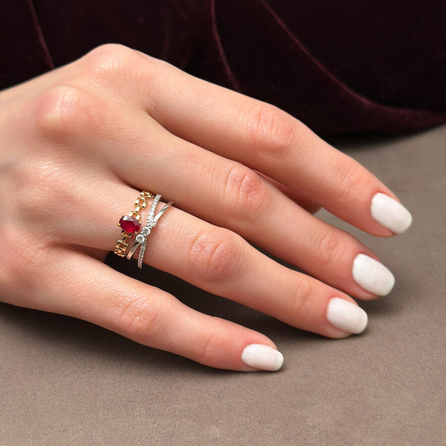 0.75 Carat Ruby Diamond Ring - 2