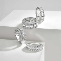 0.78 ct.Baguette Diamond Ring - 4