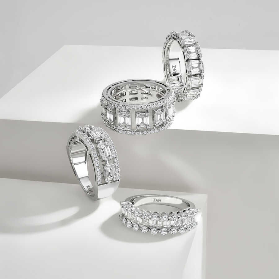 0.78 ct.Baguette Diamond Ring - 4