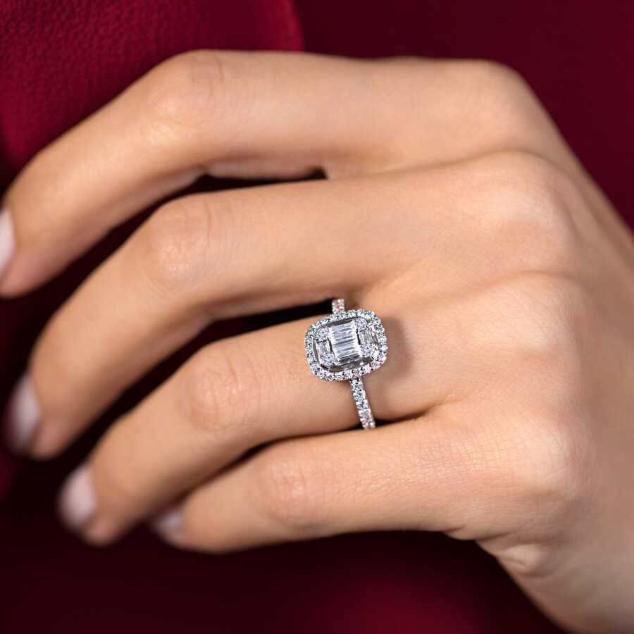 0.79 ct.Baguette Diamond Ring - 2