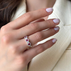 0.87 Carat Ruby Diamond Ring - 1