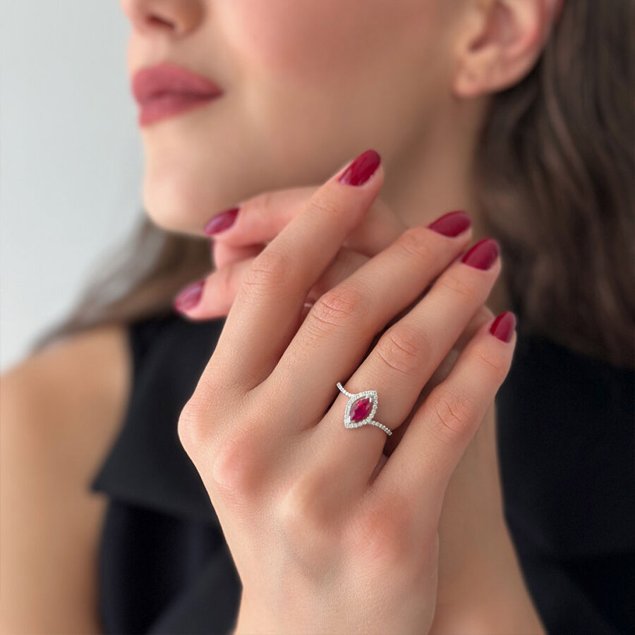 0.88 Carat Ruby Diamond Ring - 2