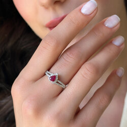 خاتم مرصّع بالألماس مع حجر الياقوت 1.02 قيراط - 2