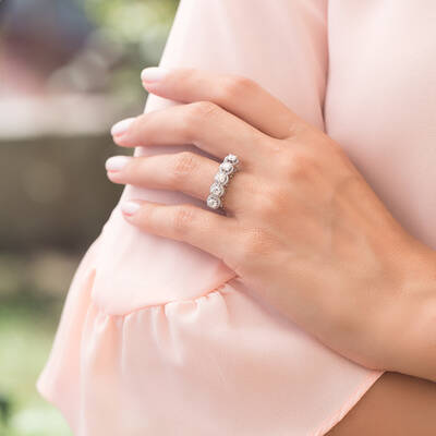 1.09 ct.Fivestone Diamond Ring - 4