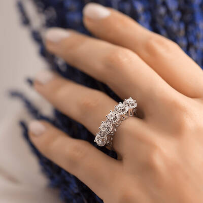1.09 ct.Fivestone Diamond Ring - 5