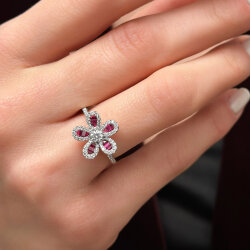 1.12 Carat Ruby Diamond Ring - 2