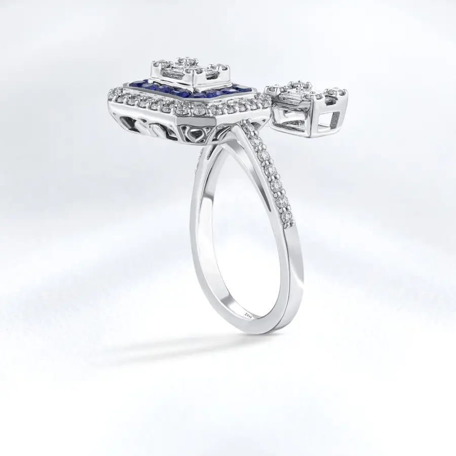 1.12 ct.Baguette Sapphire Diamond Ring - 3