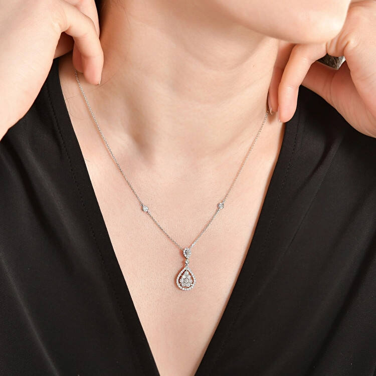 Diamond Pendant - Zen Diamond