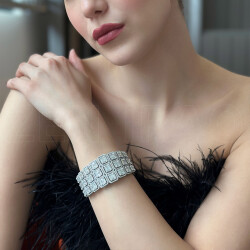 12.19 ct.Baguette Diamond Bracelet - 2