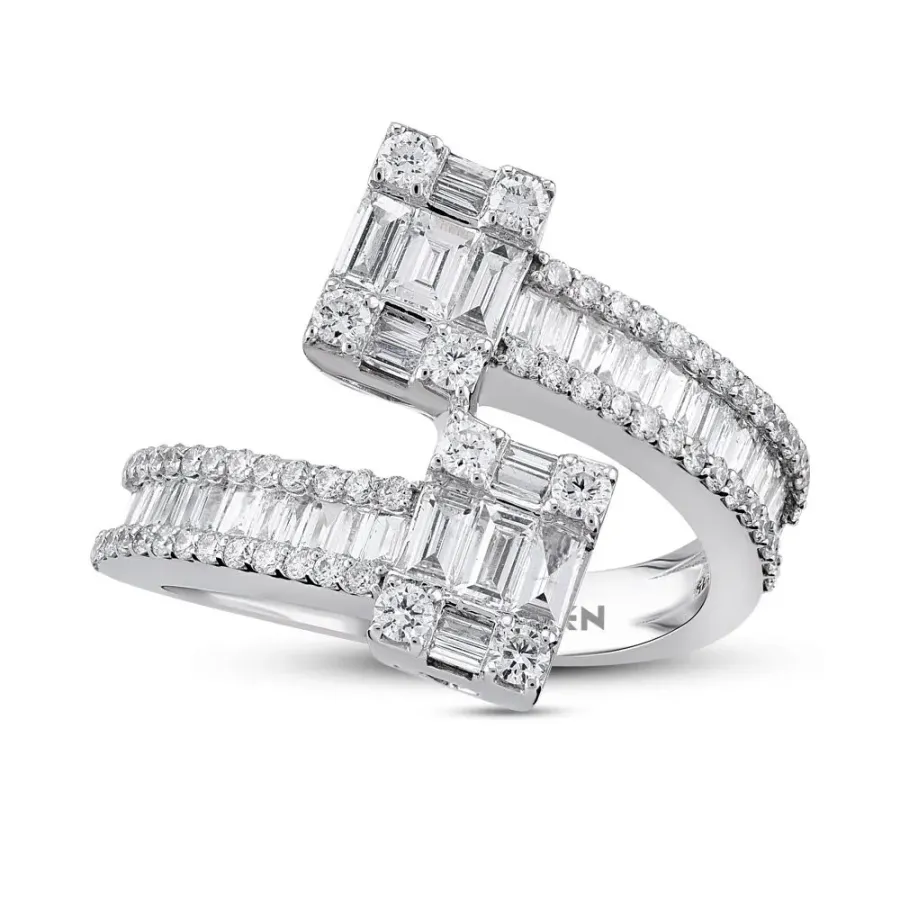 1.22 Carat Baguette Diamond Ring - 3