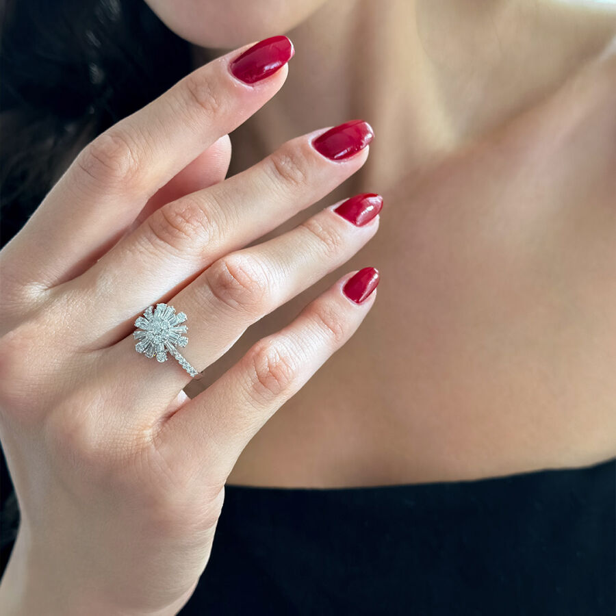 1.22 Carat Baguette Diamond Ring - 2
