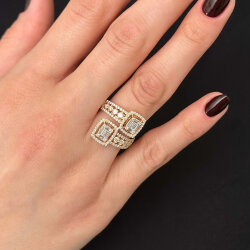 1.28 Carat Baguette Diamond Ring - 2