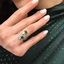 خاتم مرصع بألماس الباجيت مع حجر الزمرد 1,57 قراط - Zen Diamond