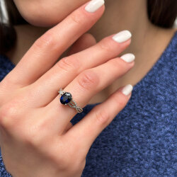 1.65 Carat Sapphire Diamond Ring - Zen Diamond