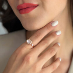 1.71 Carat Rose Quartz Diamond Ring - 2