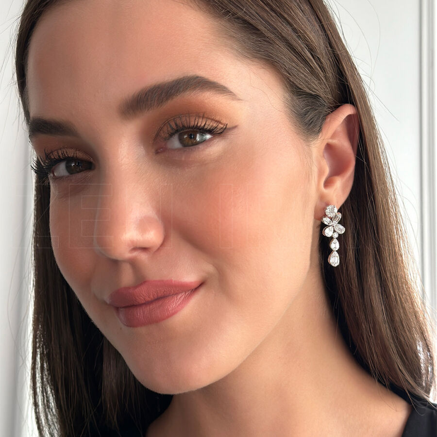 1.77 ct.Diamond Earrings - 2