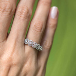 0.75 ct.Fivestone Diamond Ring - 3