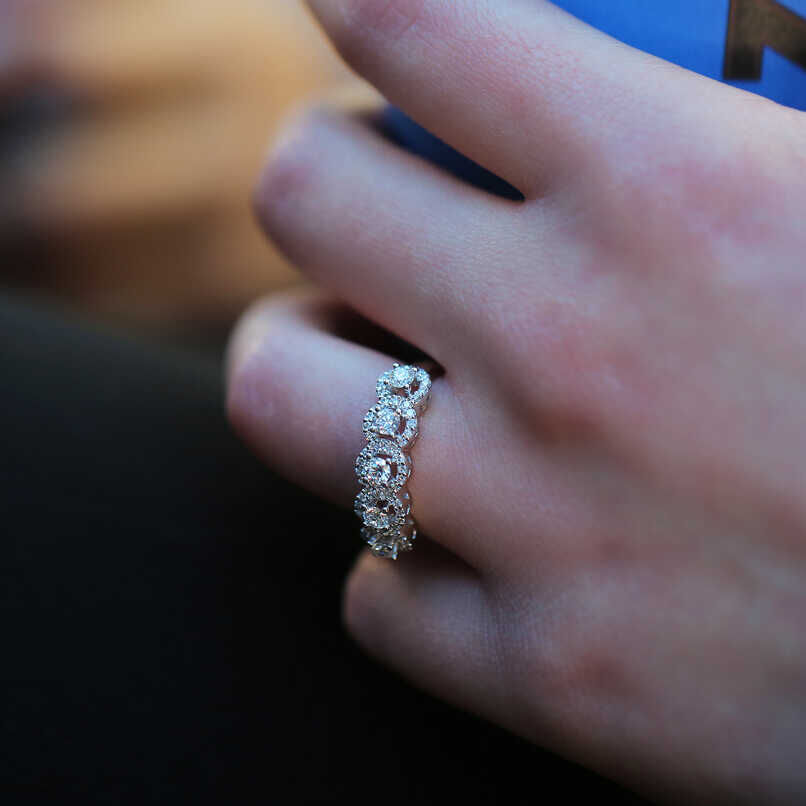 0.75 ct.Fivestone Diamond Ring - 4