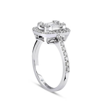 0.71 ct.Baguette Diamond Ring - 4