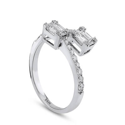 0.51 Carat Baguette Diamond Ring - 3