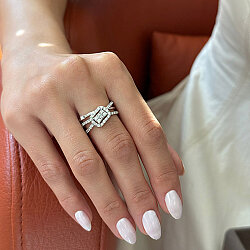 0.82 Carat Baguette Diamond Ring - 1