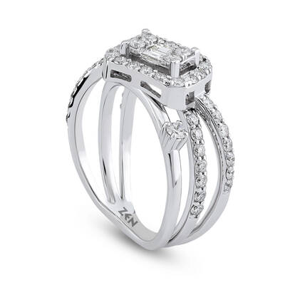 0.82 Carat Baguette Diamond Ring - 1
