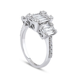 1.15 ct.Baguette Diamond Ring - 3