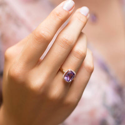 2.47 ct.Amethyst Diamond Ring - 6