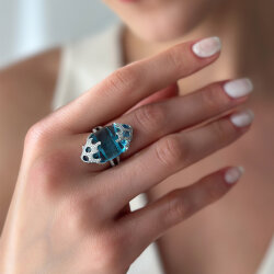 20.39 Carat Blue Topaz Diamond Ring - 2