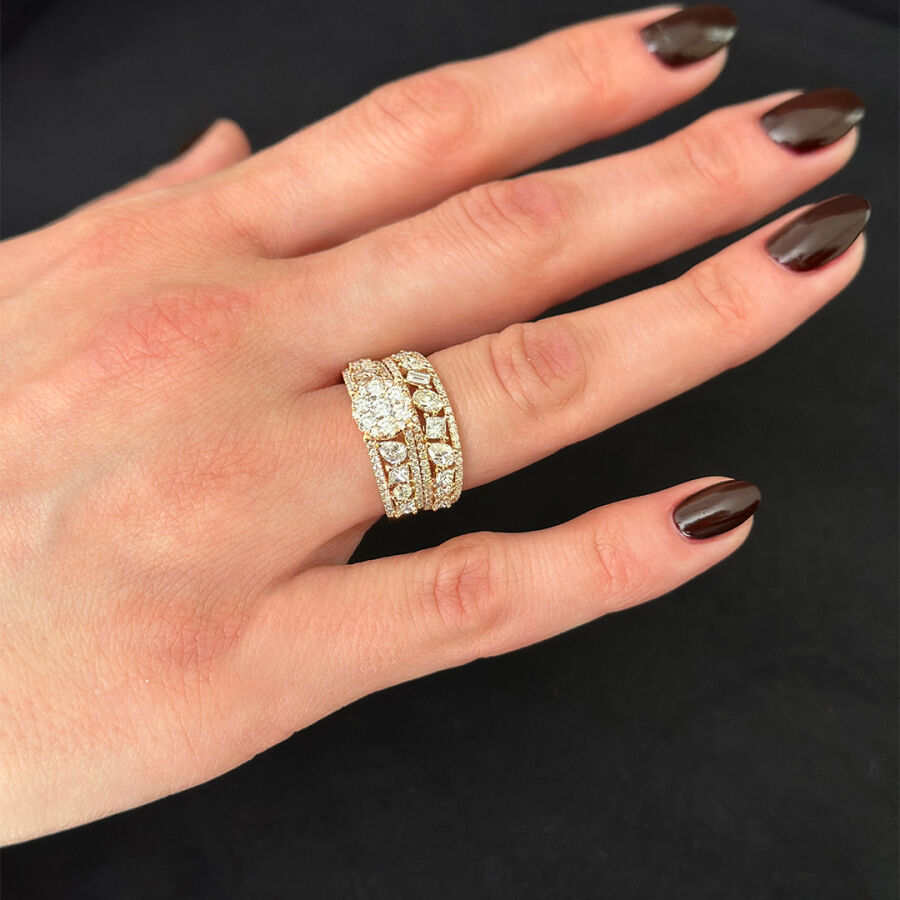 2.20 Carat Diamond Ring - 1