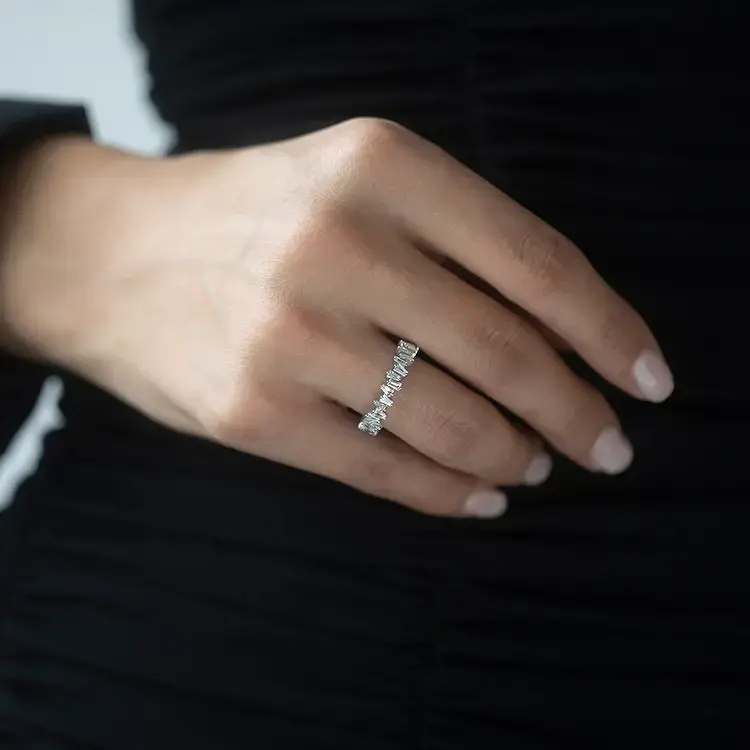 1.10 ct.Baguette Eternity Diamond Ring - 2